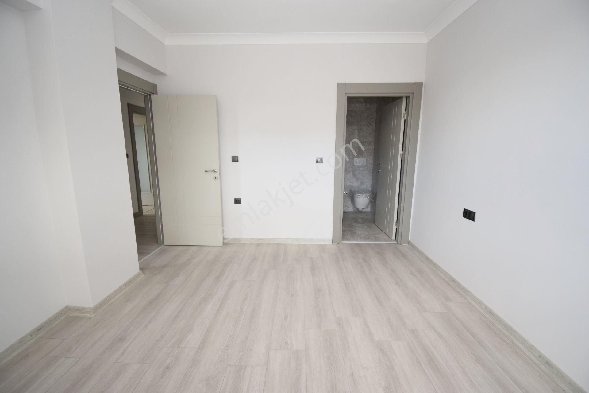 Turyap Yapracık'tan Geniş Balkonlu Ulaşım Yanı İskanlı 2+1 Daire - Görsel 17