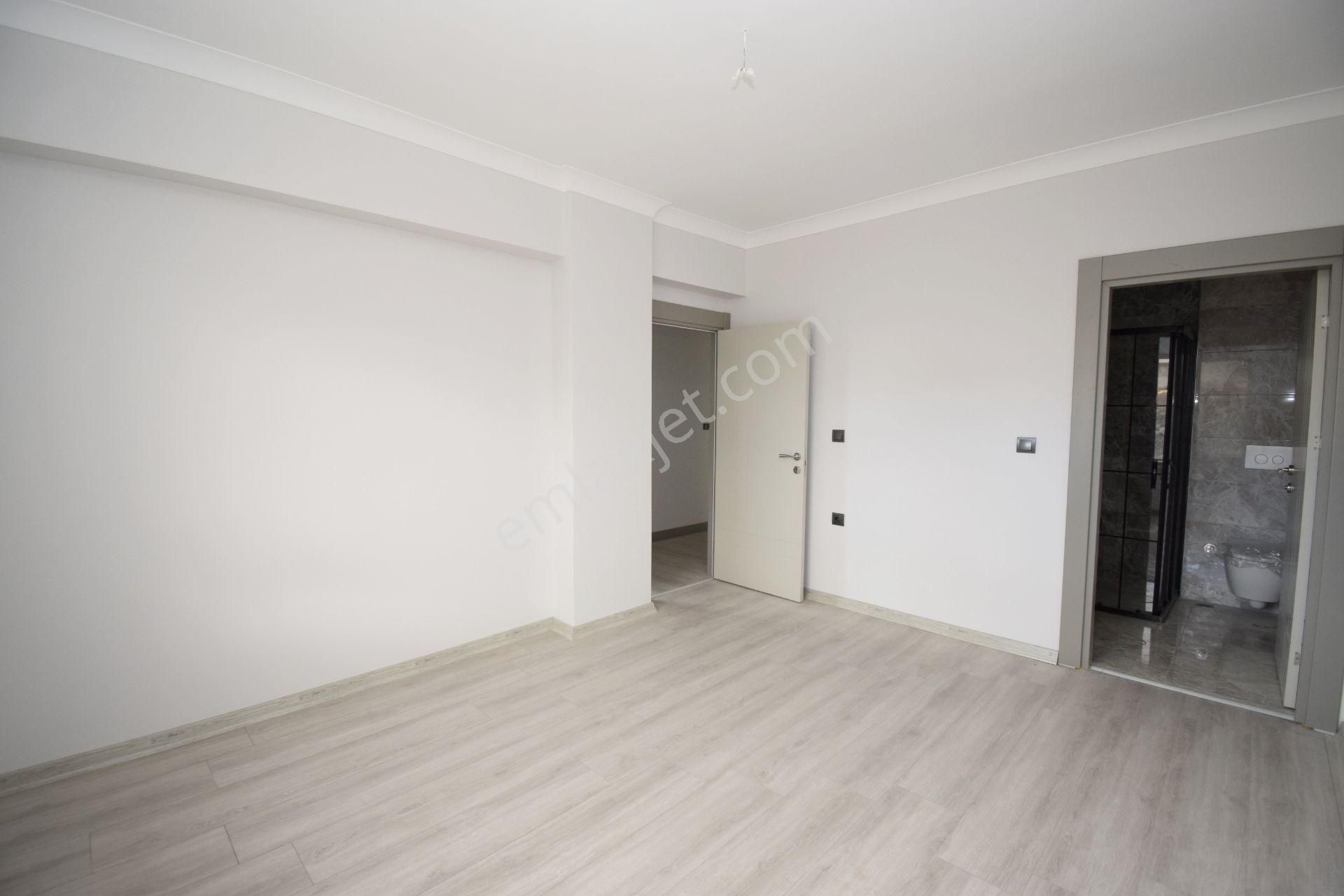 Turyap Yapracık'tan Geniş Balkonlu Ulaşım Yanı İskanlı 2+1 Daire - Görsel 18