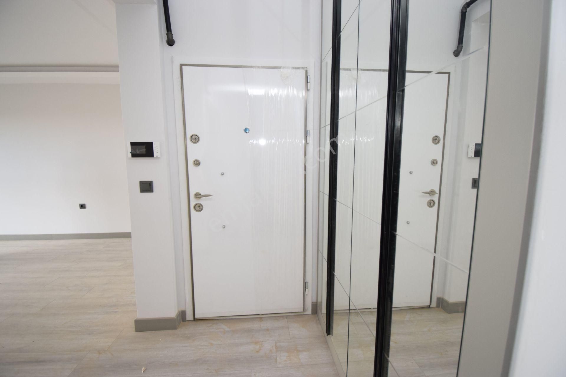 Turyap Yapracık'tan Geniş Balkonlu Ulaşım Yanı İskanlı 2+1 Daire - Görsel 22