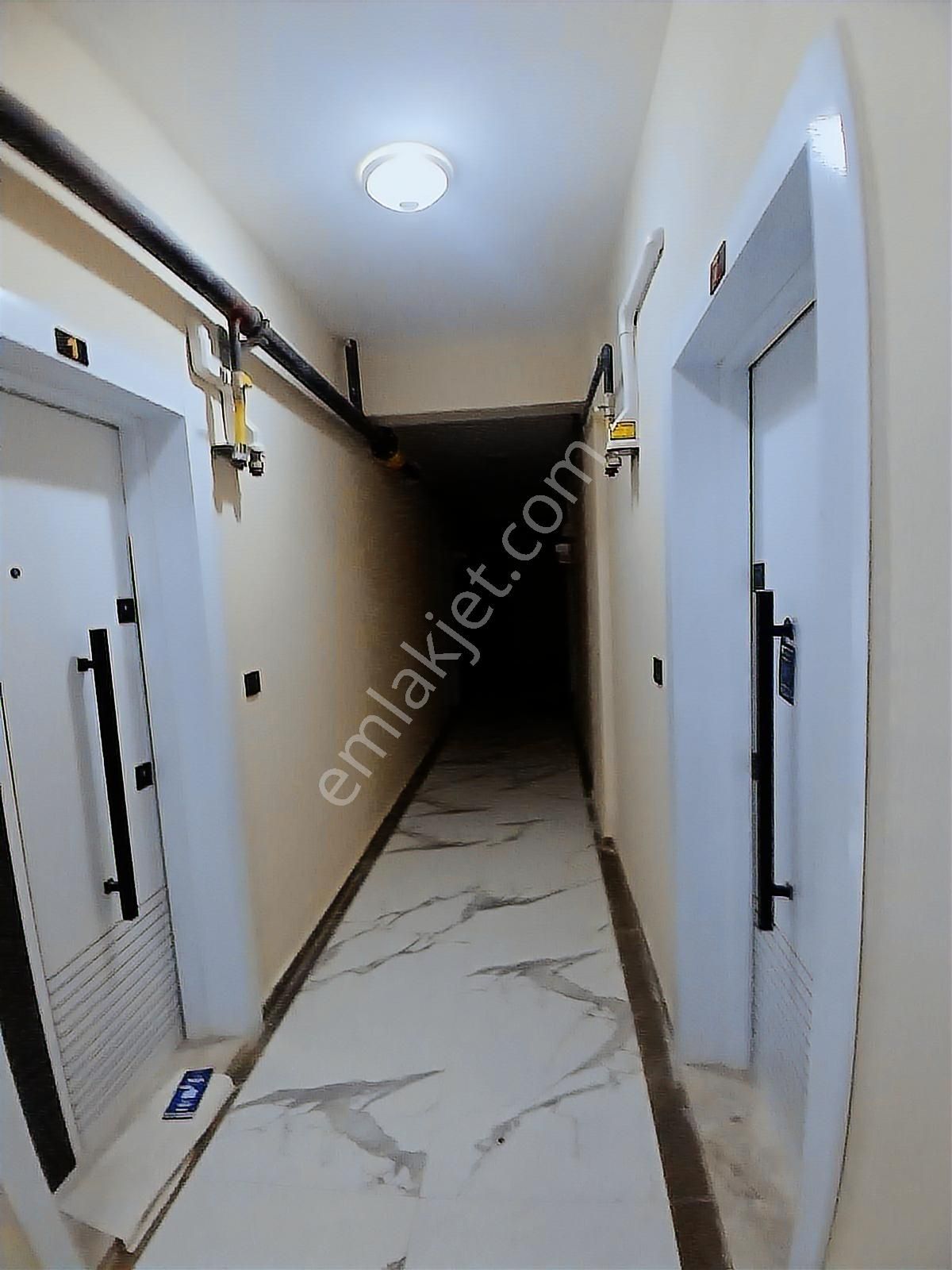Bakırçay Üniversitesi Yürüme Mesafesinde 1+1 Yerden Isıtmalı - Görsel 6