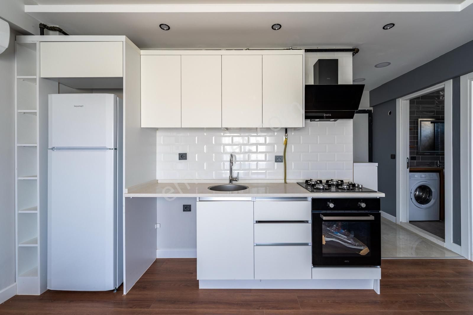 Bakırçay Mevki Ful Eşyalı Kira Garantili Satılık 1+1 Ferah Daire - Görsel 4