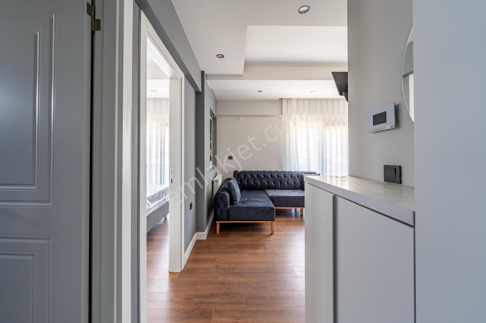 Bakırçay Mevki Ful Eşyalı Kira Garantili Satılık 1+1 Ferah Daire - Görsel 2