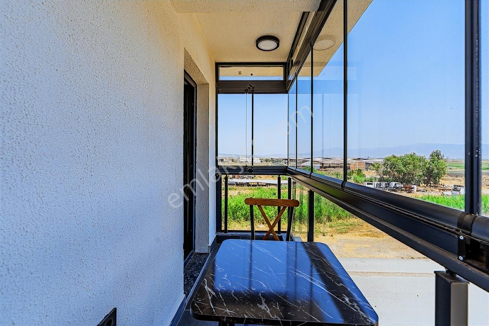 Bakırçay Mevki Ful Eşyalı Kira Garantili Satılık 1+1 Ferah Daire - Görsel 4