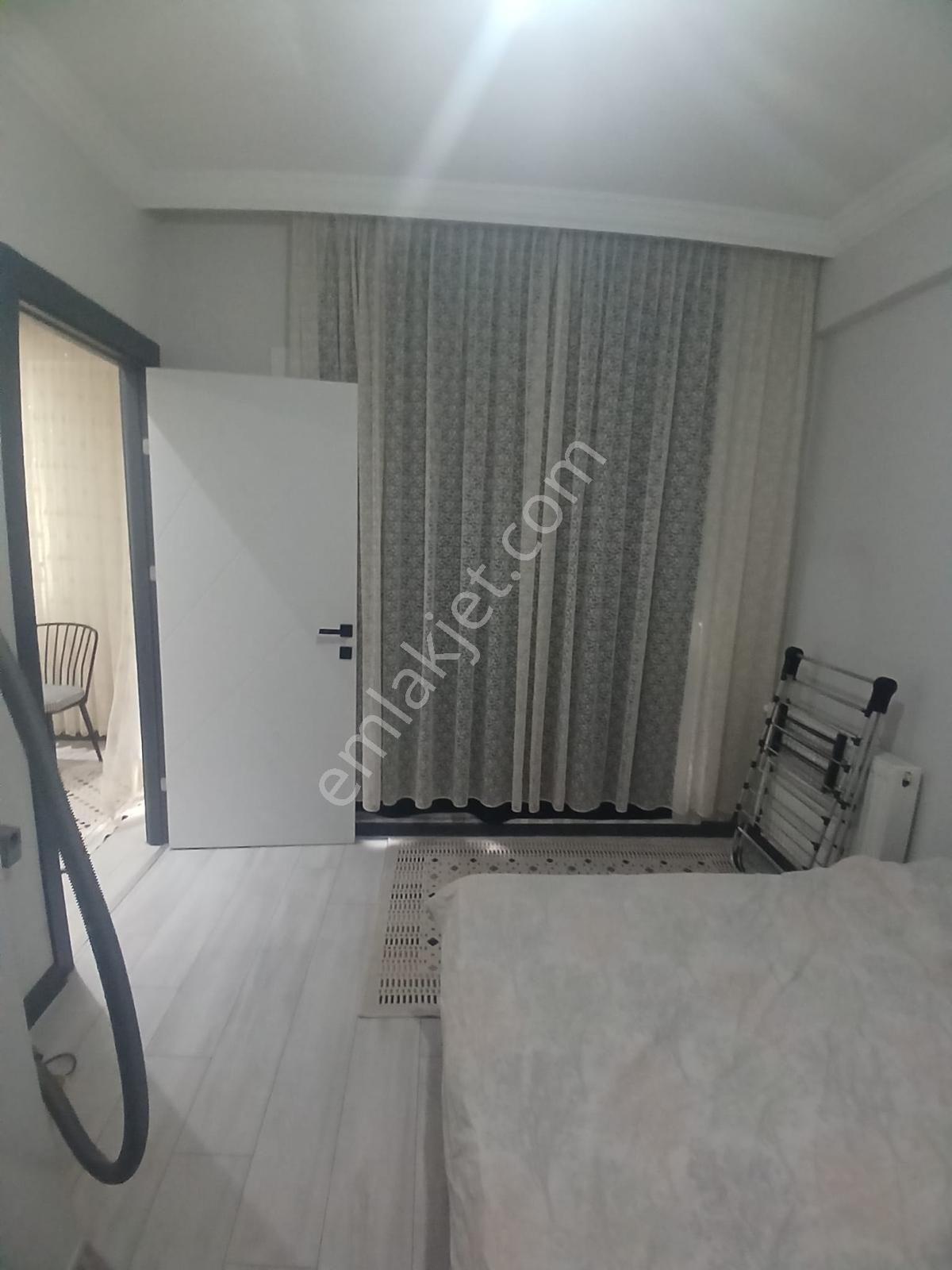 Binax Bakırçay Gayrimenkul Eşyalı 1+1 Bireysel Bahçeli Daire - Görsel 2