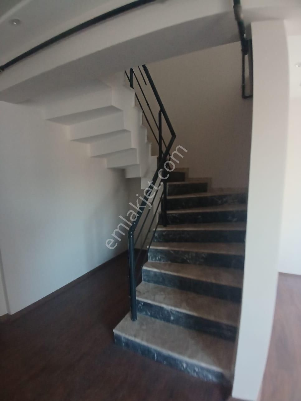 Seyrekte Üniversite Yakını 3+1 Dublex Ferah Daire - Görsel 25