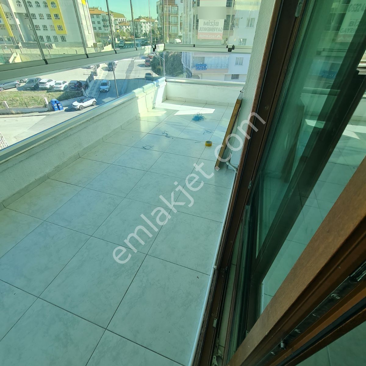 Beşikkaya Saglık Ocagı Karsısında 4+1 Asansörlü Satılık Daire - Görsel 2