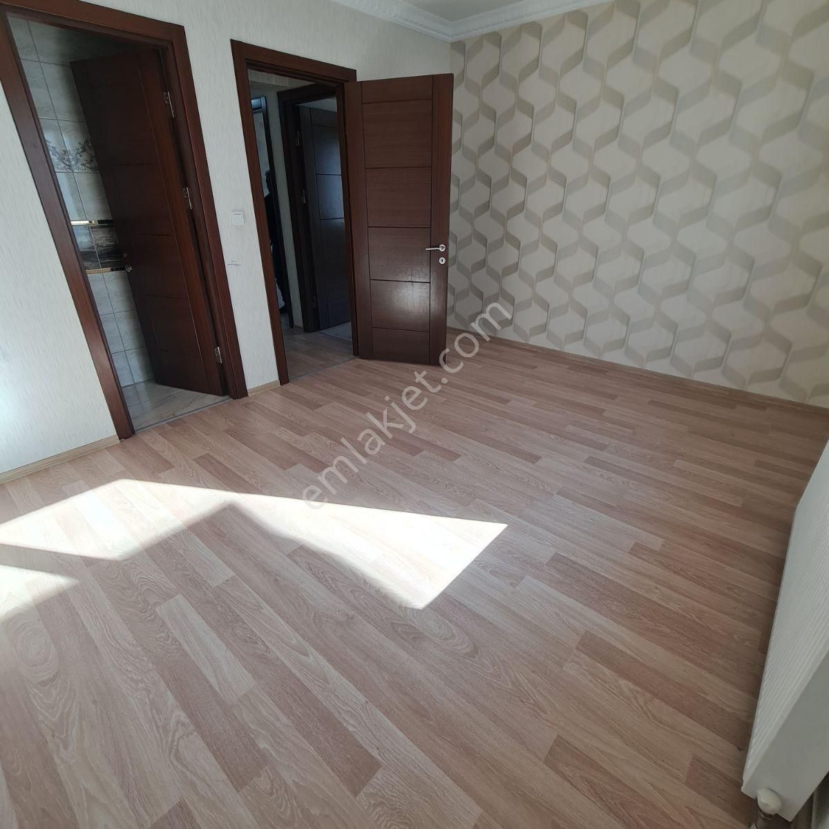 Beşikkaya Saglık Ocagı Karsısında 4+1 Asansörlü Satılık Daire - Görsel 18