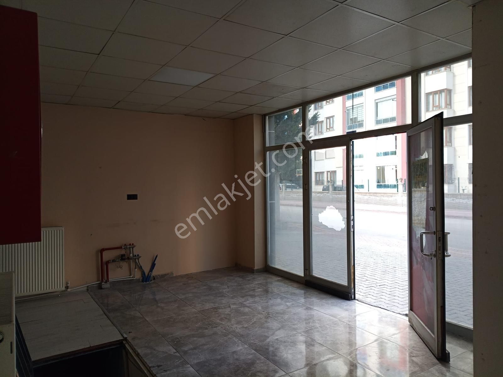 Talha Tozduman'dan Şefikcan Yanı Vüska Ev Altında 28m2 Önü Açık - Görsel 8