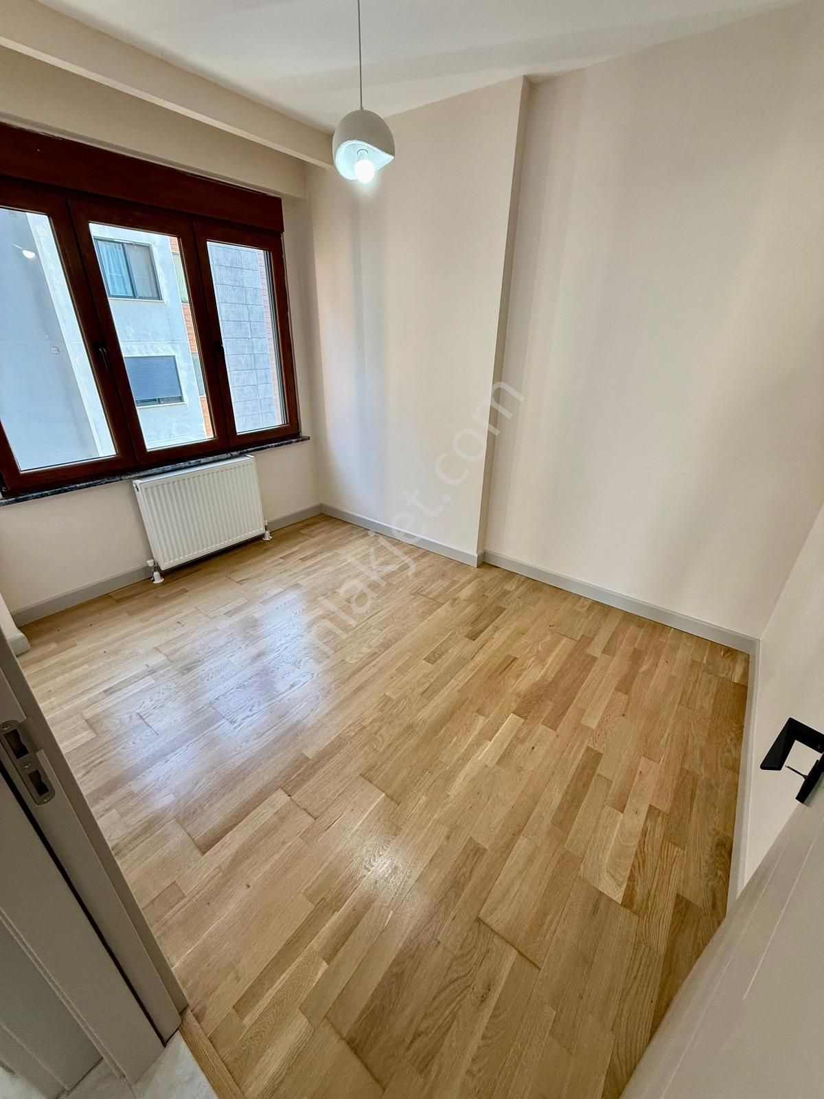 Utkudan Caddebostan Sahilde İçi Yenilenmiş 125 M2 Satılık 3+1 - Görsel 15