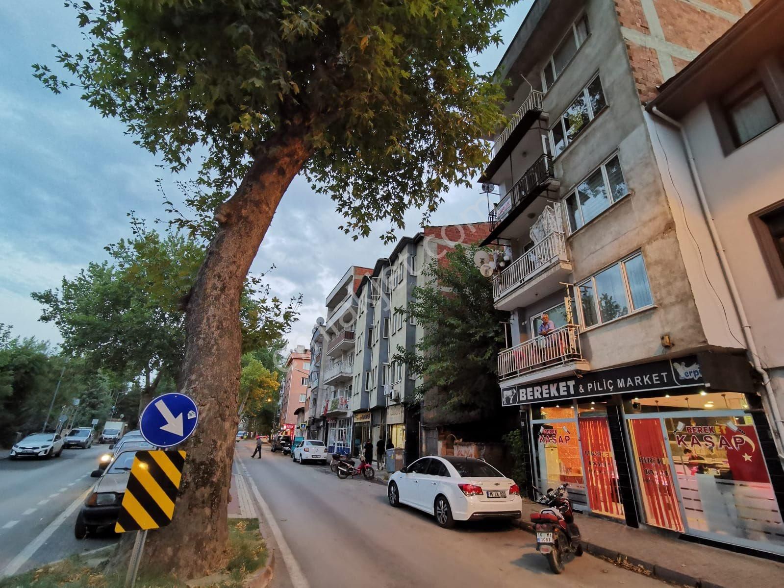 2+1 Kullanışlı Daire Kasım Efendi Caddesinde - Görsel 3
