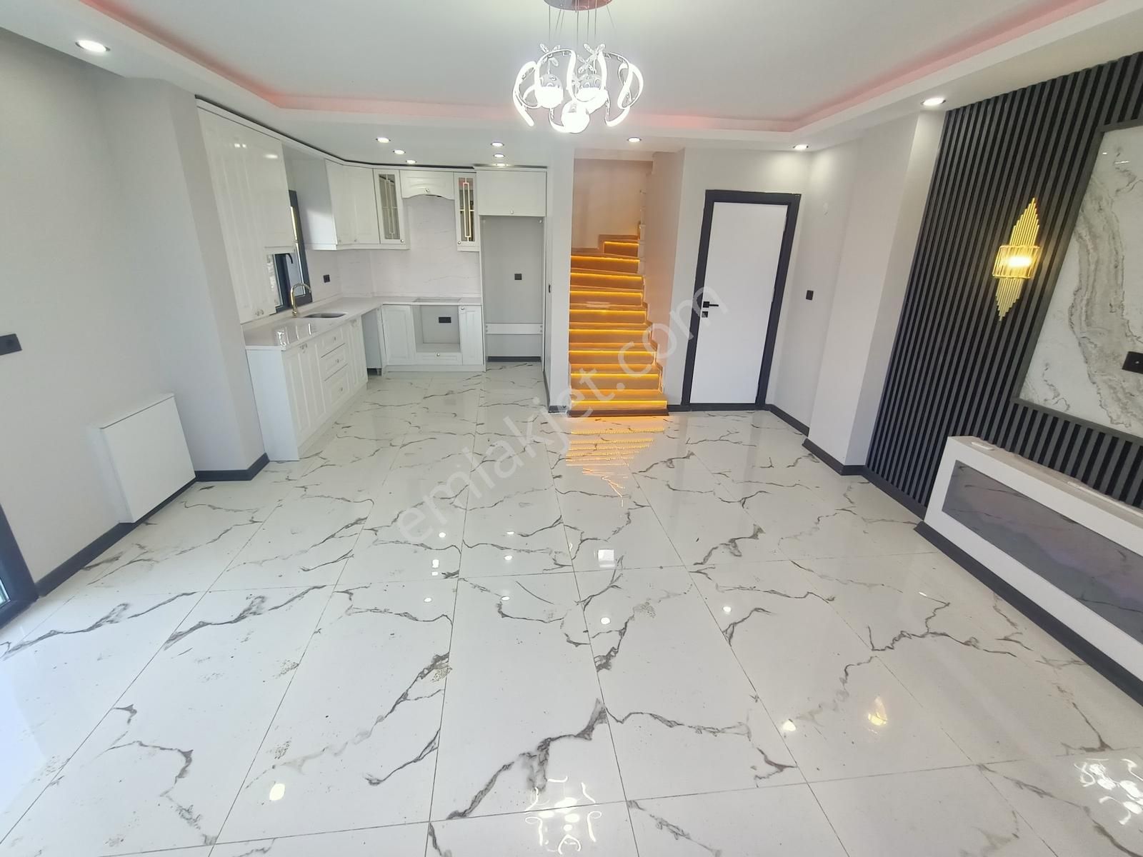 Tekirdağ Yeniçiftlik'te Denize 200 Mt Mesafede Müstakil Villa - Görsel 14
