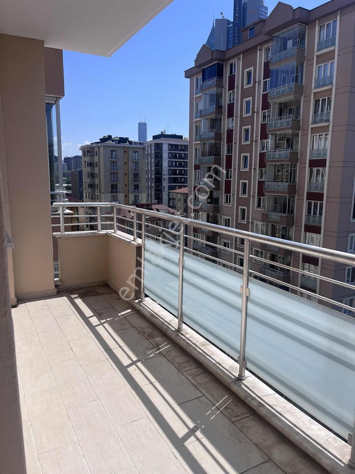 Finans Merkezi Yanı Kiralık Ara Kat 3+1 - Görsel 16