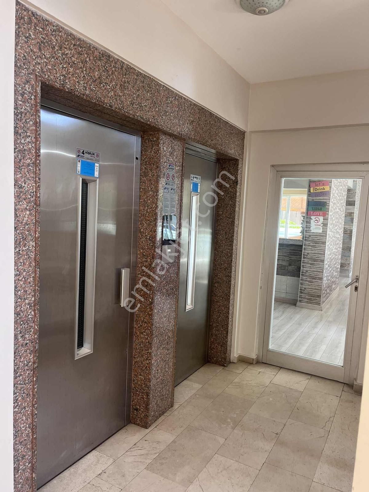 Finans Merkezi Yanı Kiralık Ara Kat 3+1 - Görsel 11