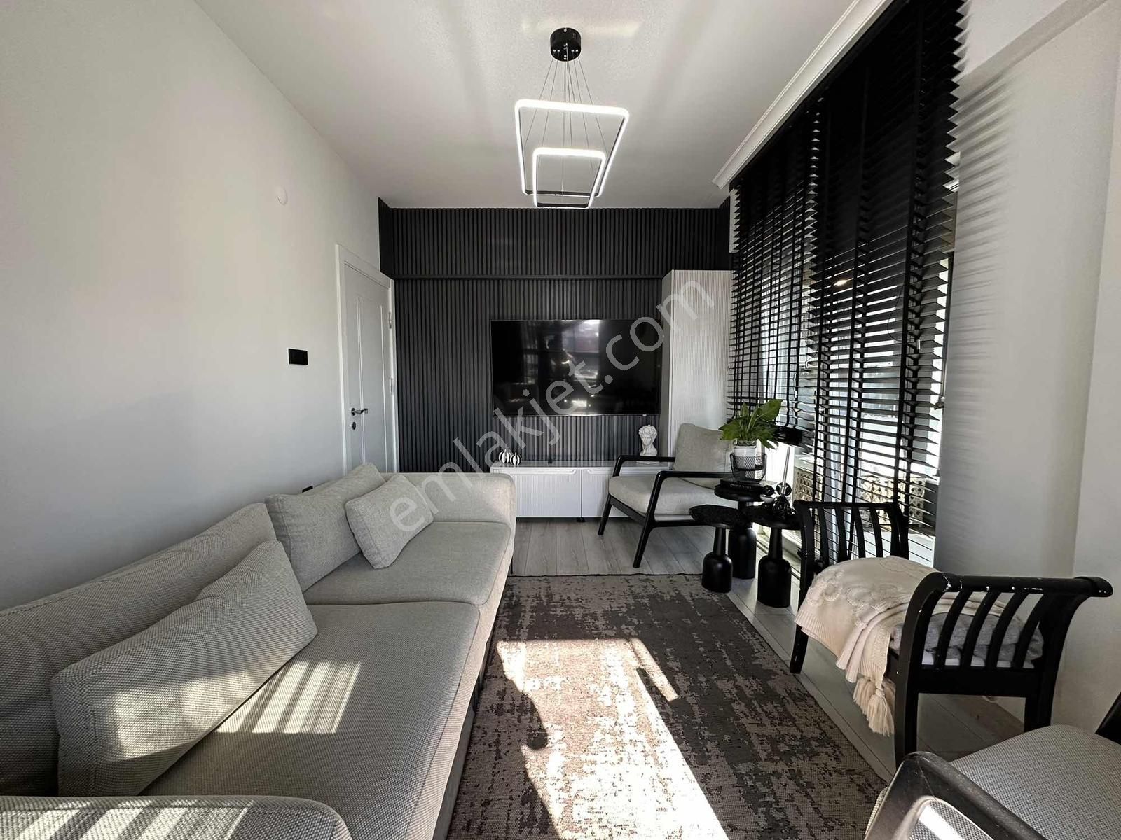 Selam Tower'da 3+1 Özel Dizayn Lüks Arakat - Görsel 8