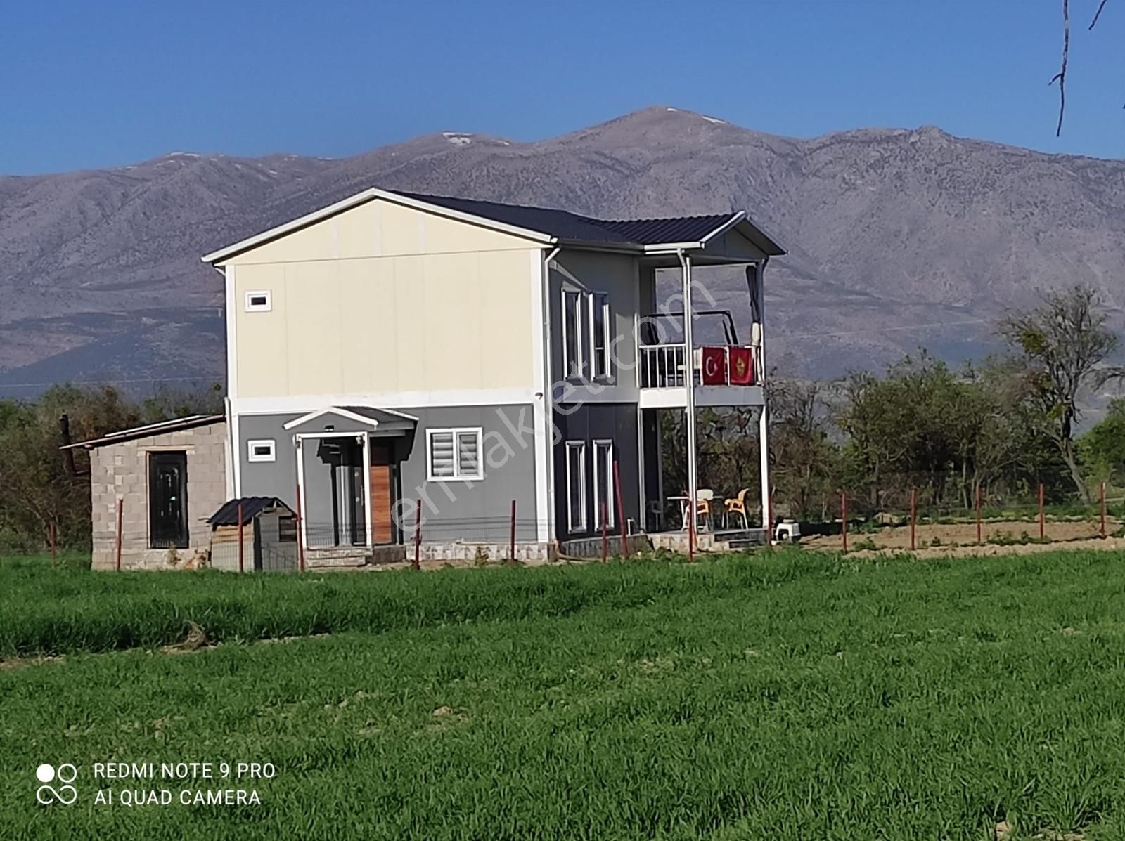 Swissheim'dan Serinhisar Yüreğil 'de Satılık Tarla