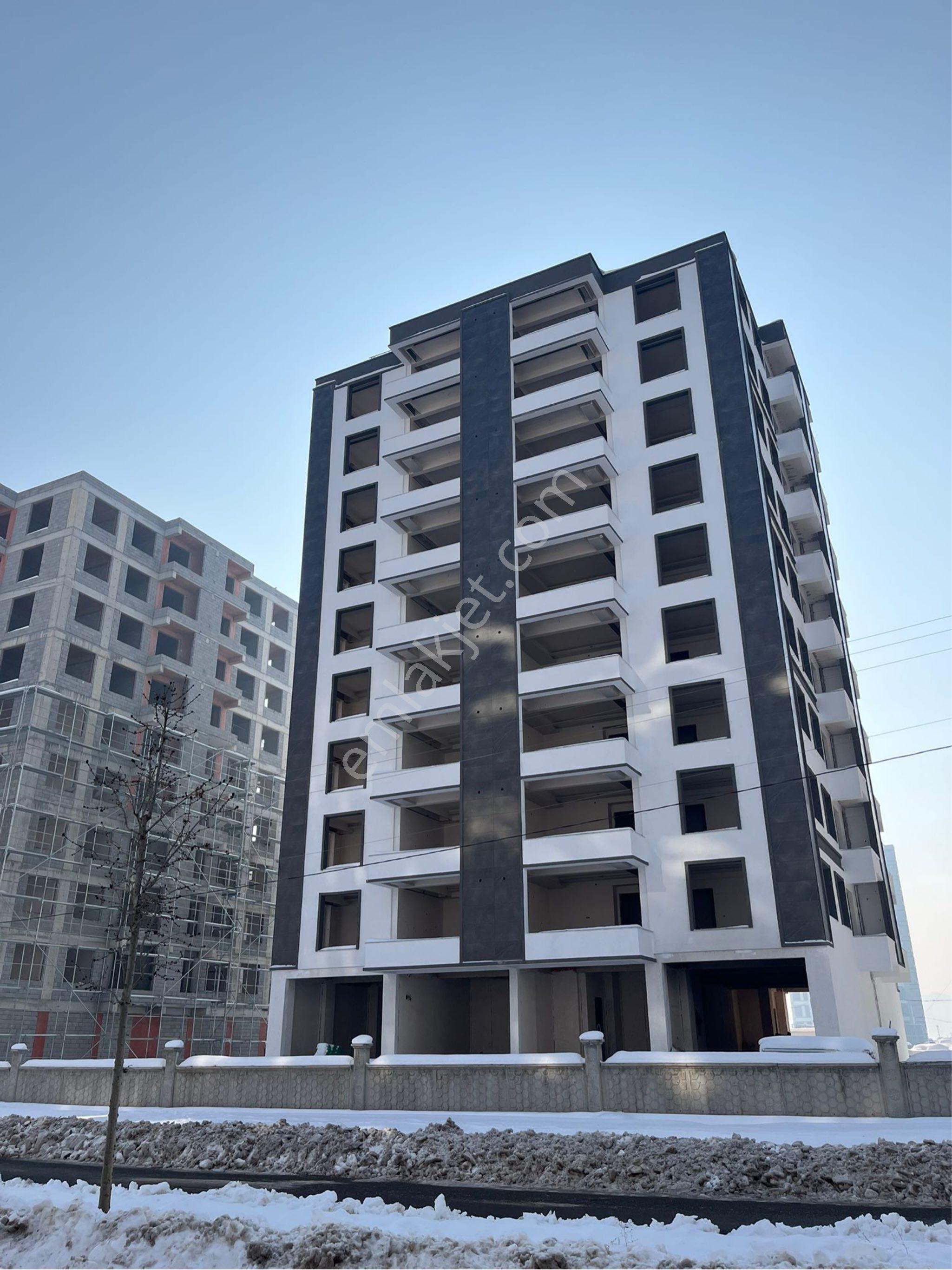Sofia Gayrimenkulden Araştırma Civarı Satılık Fırsat 2,5+1 Daire