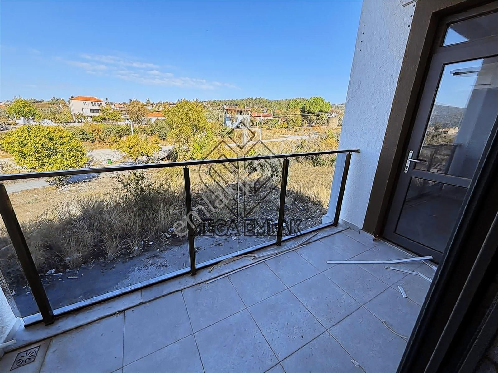 Bayırda Kiralık 2+1 Yeni Daire - Görsel 14