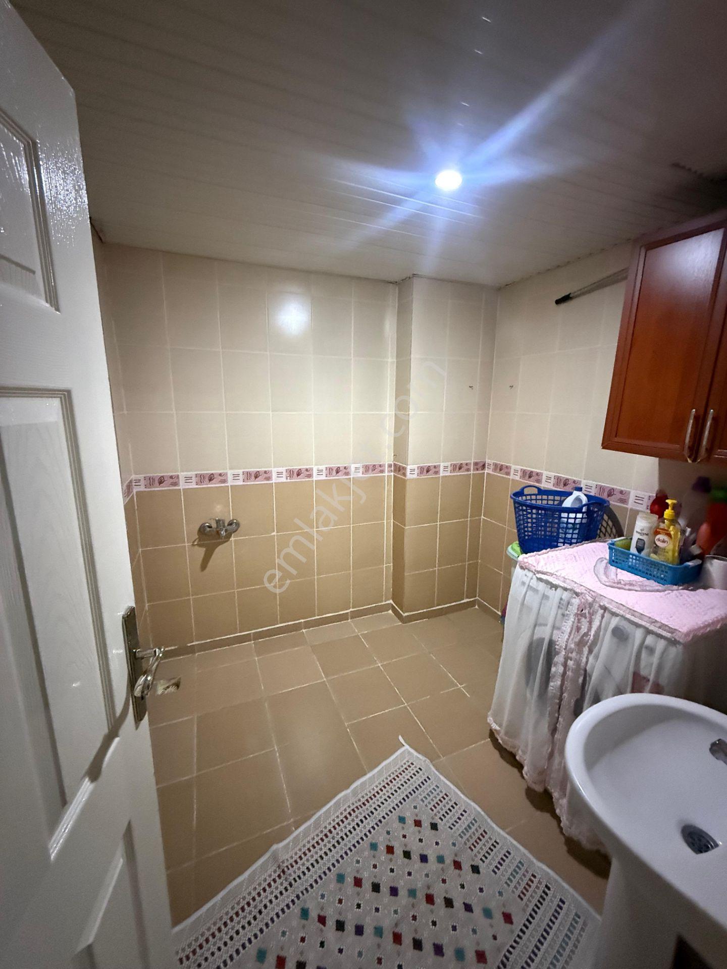 Huzur Evlerinde 2+1 Siteli İlk Günden Hasarsız Çatılı Daire - Görsel 12