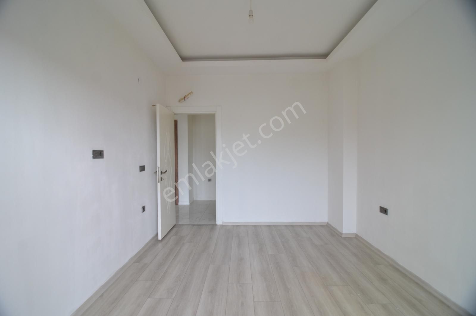 Alanya Oba Mahallesi Site İçi Kiralık 1+1 Boş Daire - Görsel 17