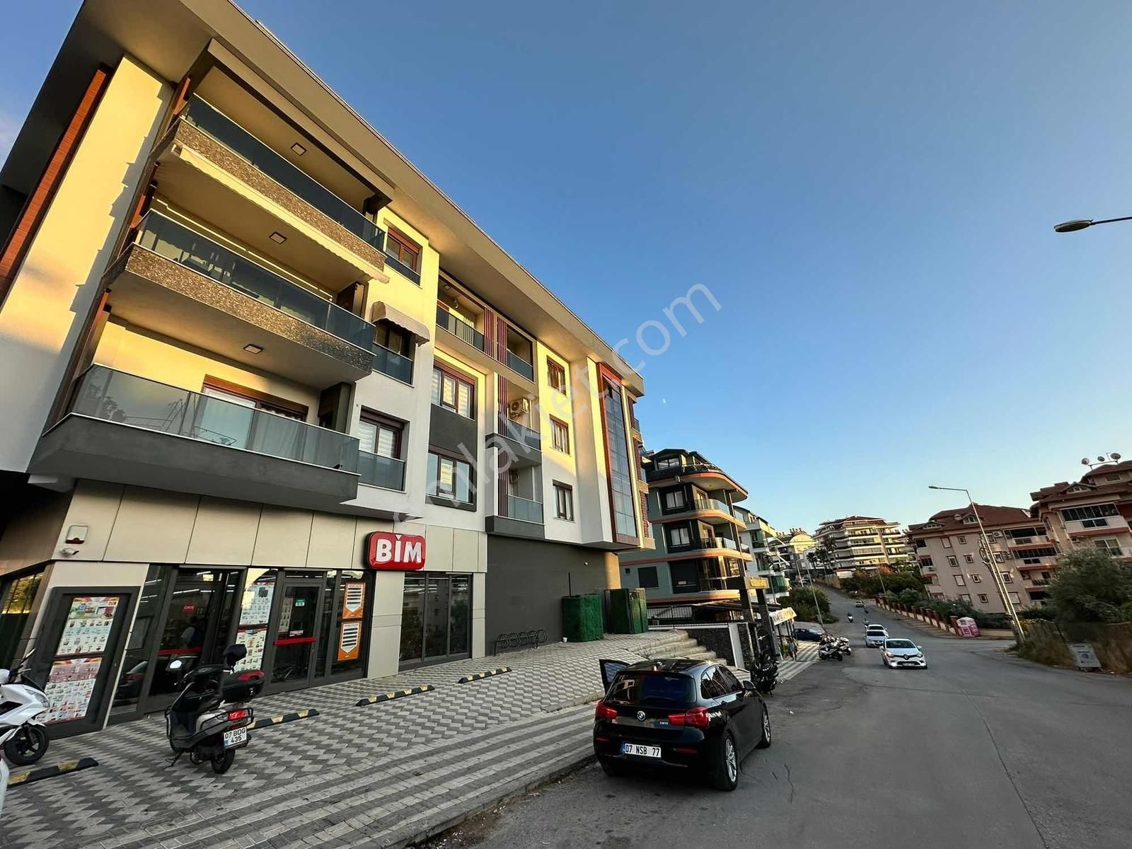 Alanya Oba Mahallesi Site İçi Kiralık 1+1 Boş Daire - Görsel 5