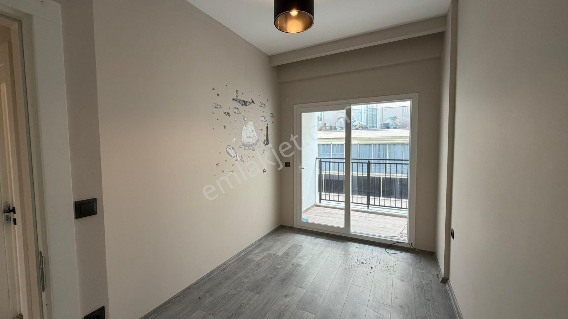 Aydın Kuşadası Güzelçamlıda Satılık 2+1 Çift Cephe Ara Kat Daire - Görsel 16