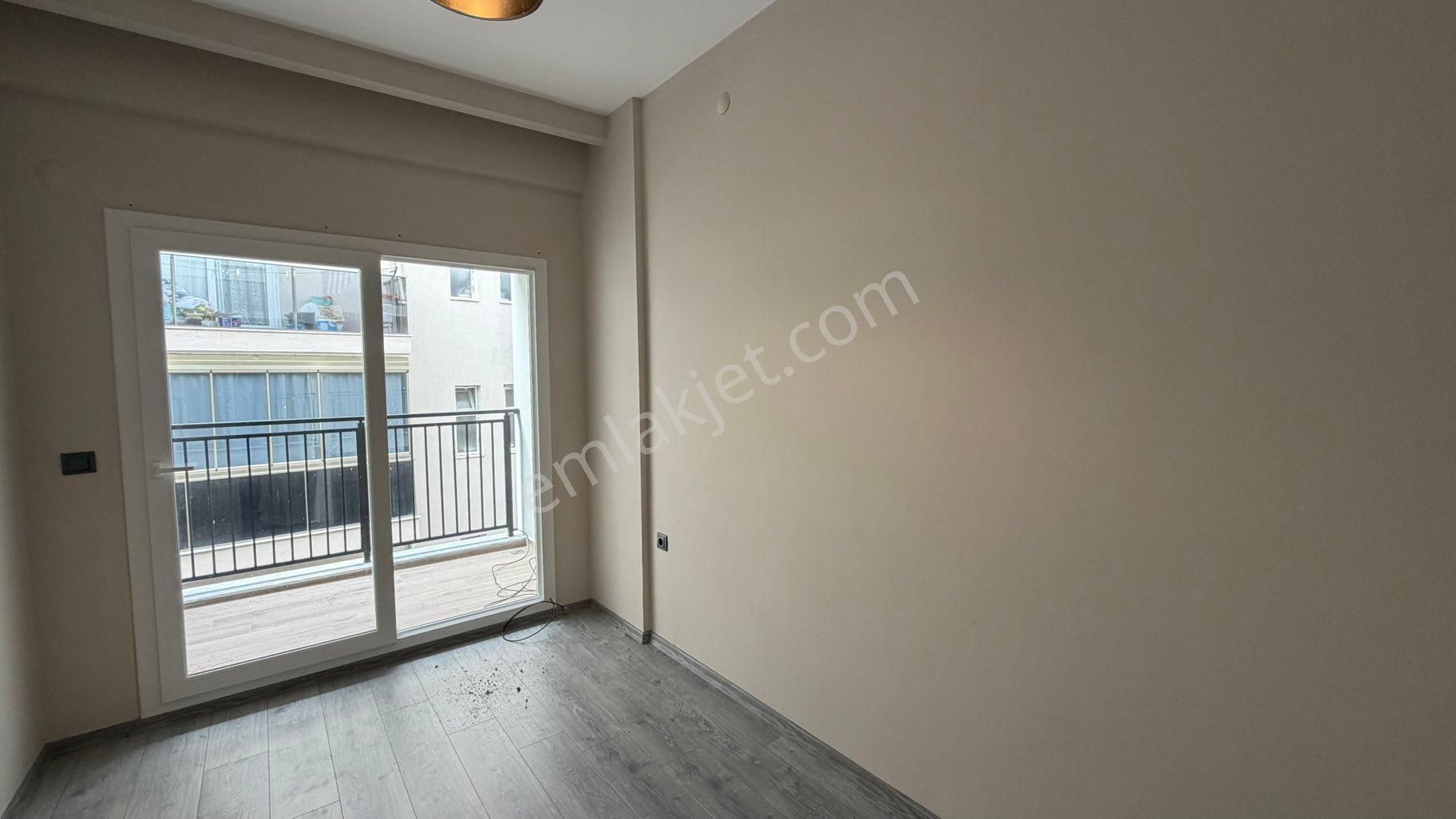 Aydın Kuşadası Güzelçamlıda Satılık 2+1 Çift Cephe Ara Kat Daire - Görsel 19