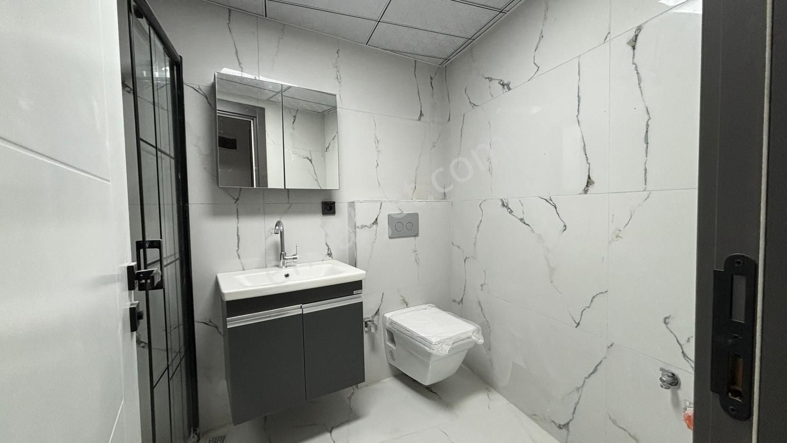 Recep Ümit Emlak'tan Çamlıca Mahallesi Sıfır 2+0 Daire - Görsel 11