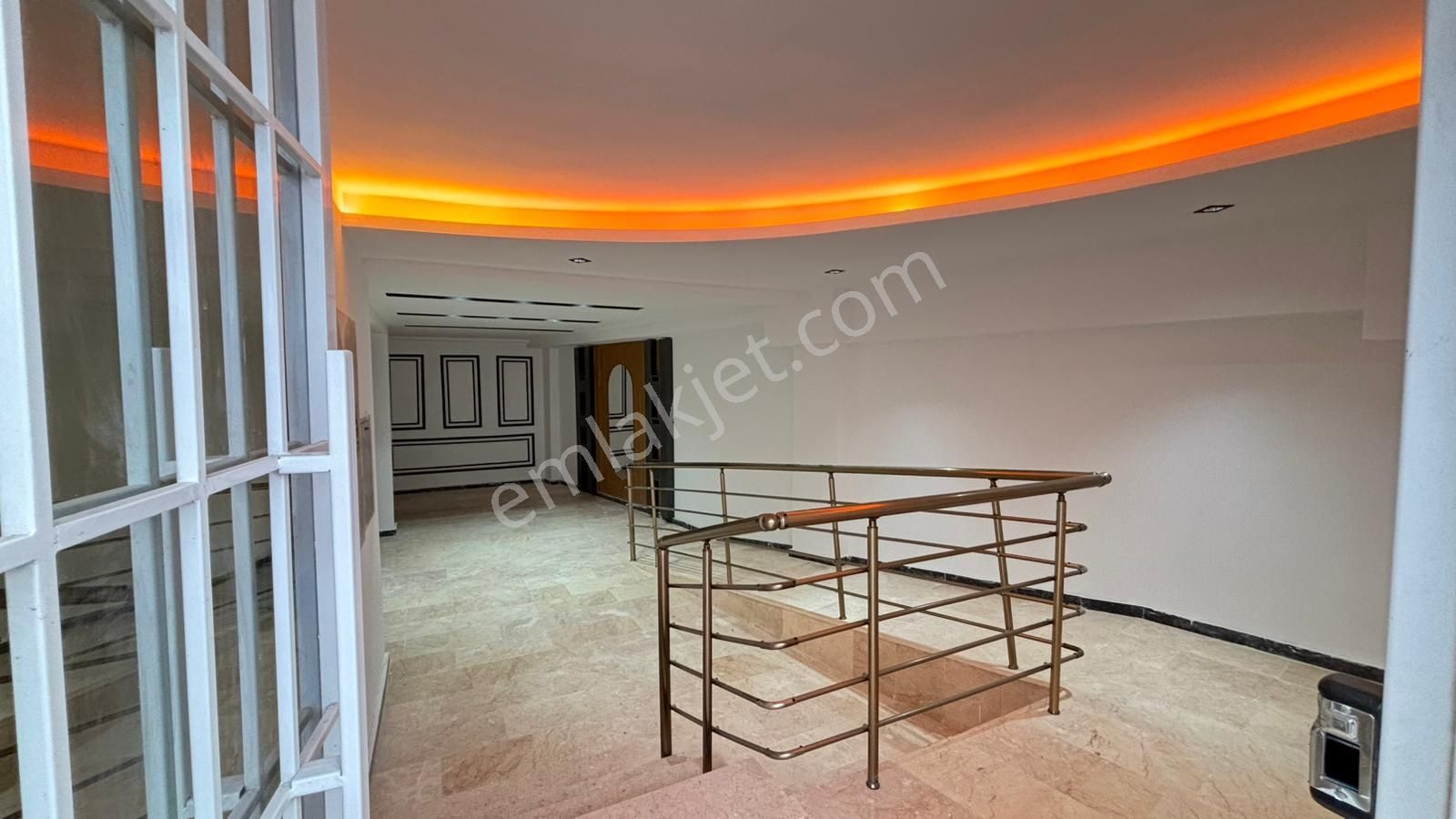 Recep Ümit Emlak'tan Çamlıca Mahallesi Sıfır 2+0 Daire - Görsel 22