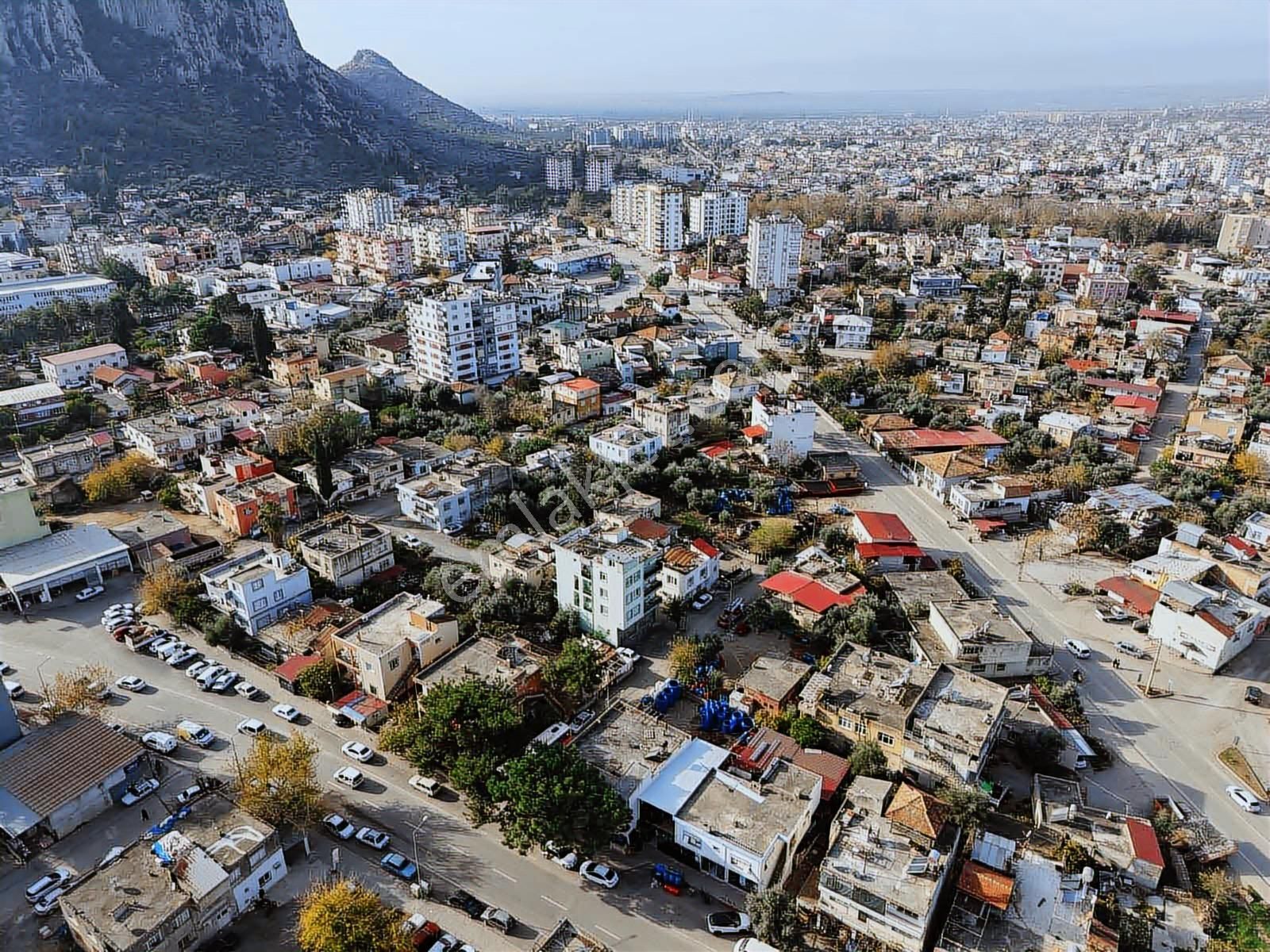 Kozan Gayrimenkulden Andıl Caddesinde Apartman Arsası 633 M2 - Görsel 2