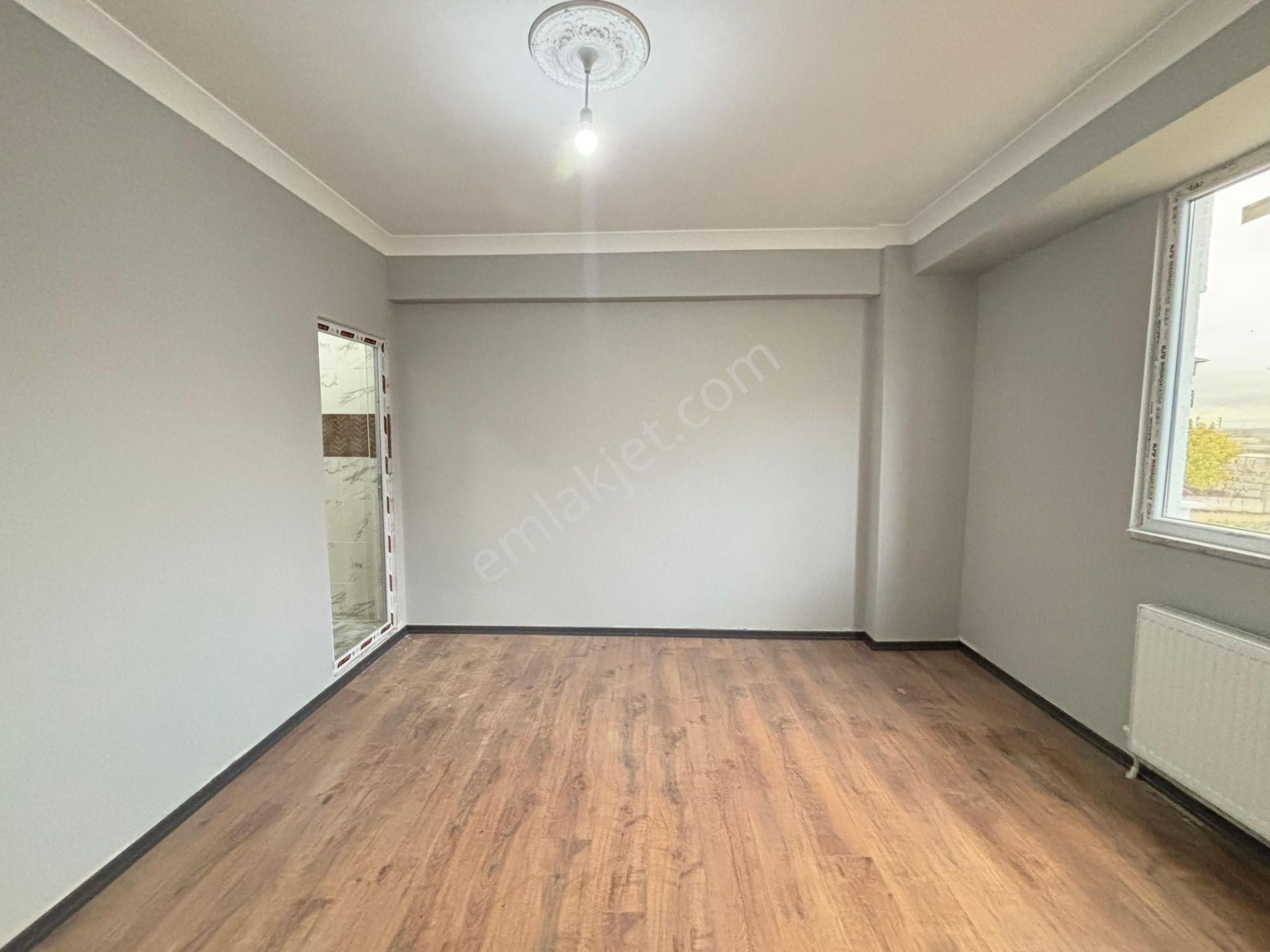 Güven'den Ön Cephe Geniş Balkonlu K.otoparklı 2+1daire - Görsel 7