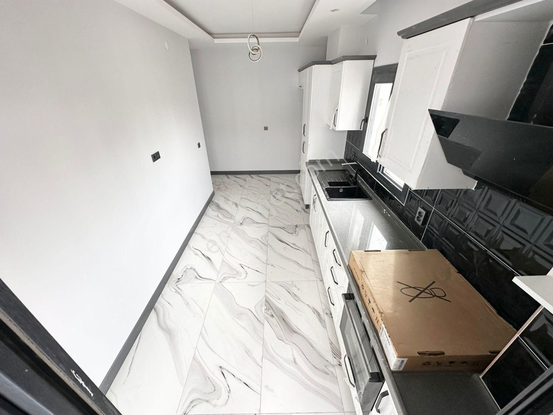 ⭐ay Emlak'tan⭐altınkum'da Arakat Doğalgazlı Denize 300 Mt Şık Tasarımlı Satılık 2+1 Lüks Daire - Görsel 4
