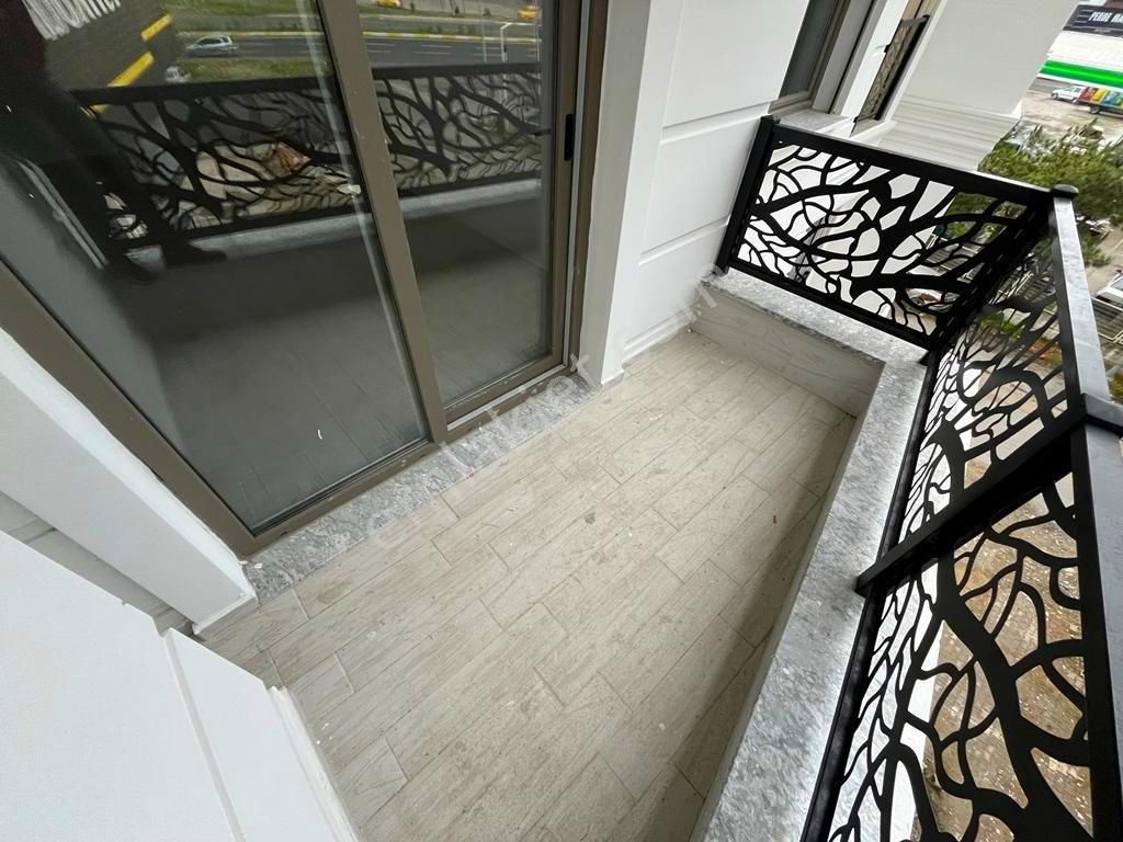 ꧁ Ay Emlak'tan꧂akçay Merkez'de Ultra Lüks Tasarımlı Ara Kat Ayrı Mutfak Satılık 2+1 Lüx Daire - Görsel 23