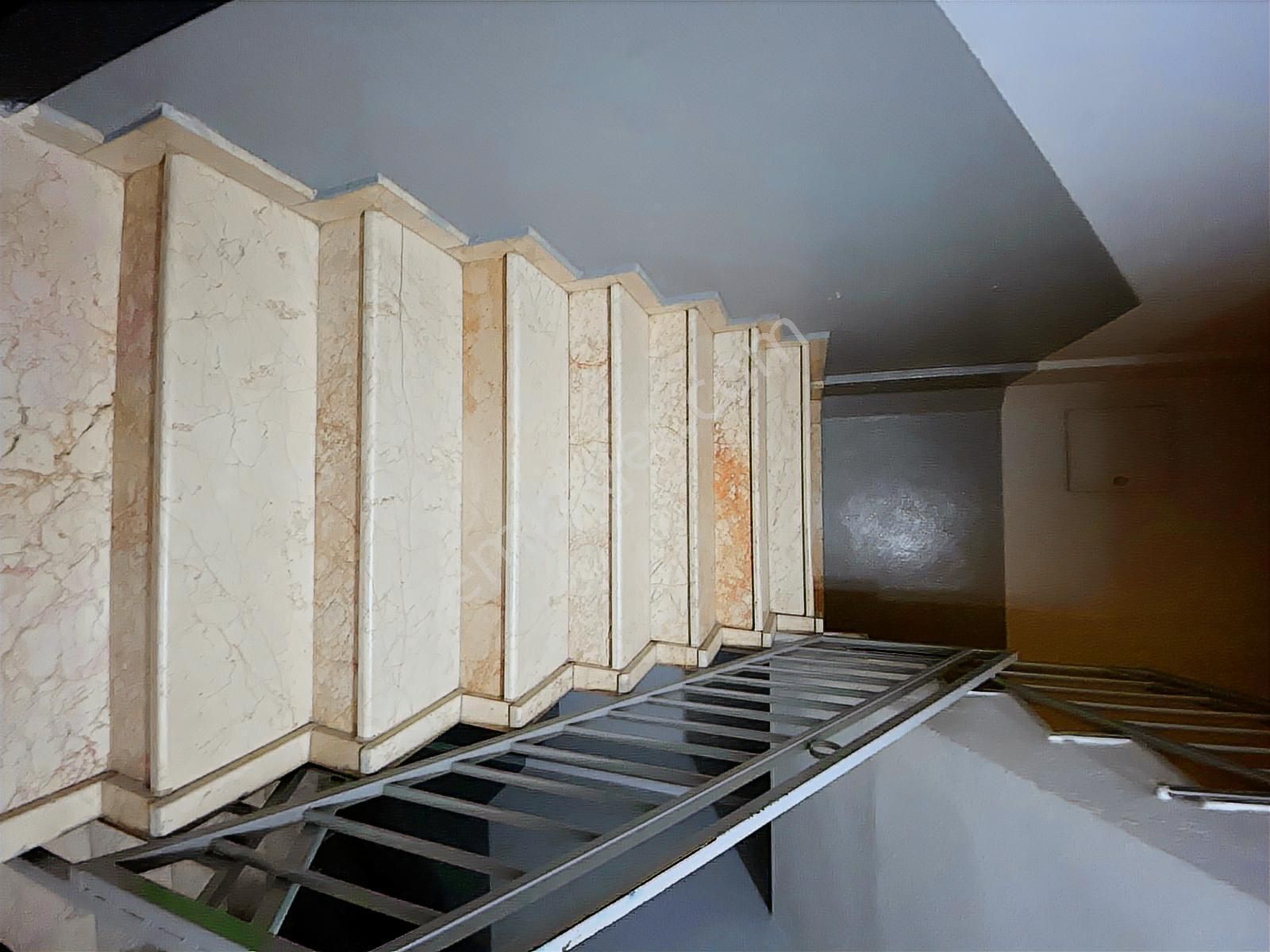 İnegöl Altınbaş Emlak'tan 130 M2 Kiralık 3+1 Daire - Görsel 7