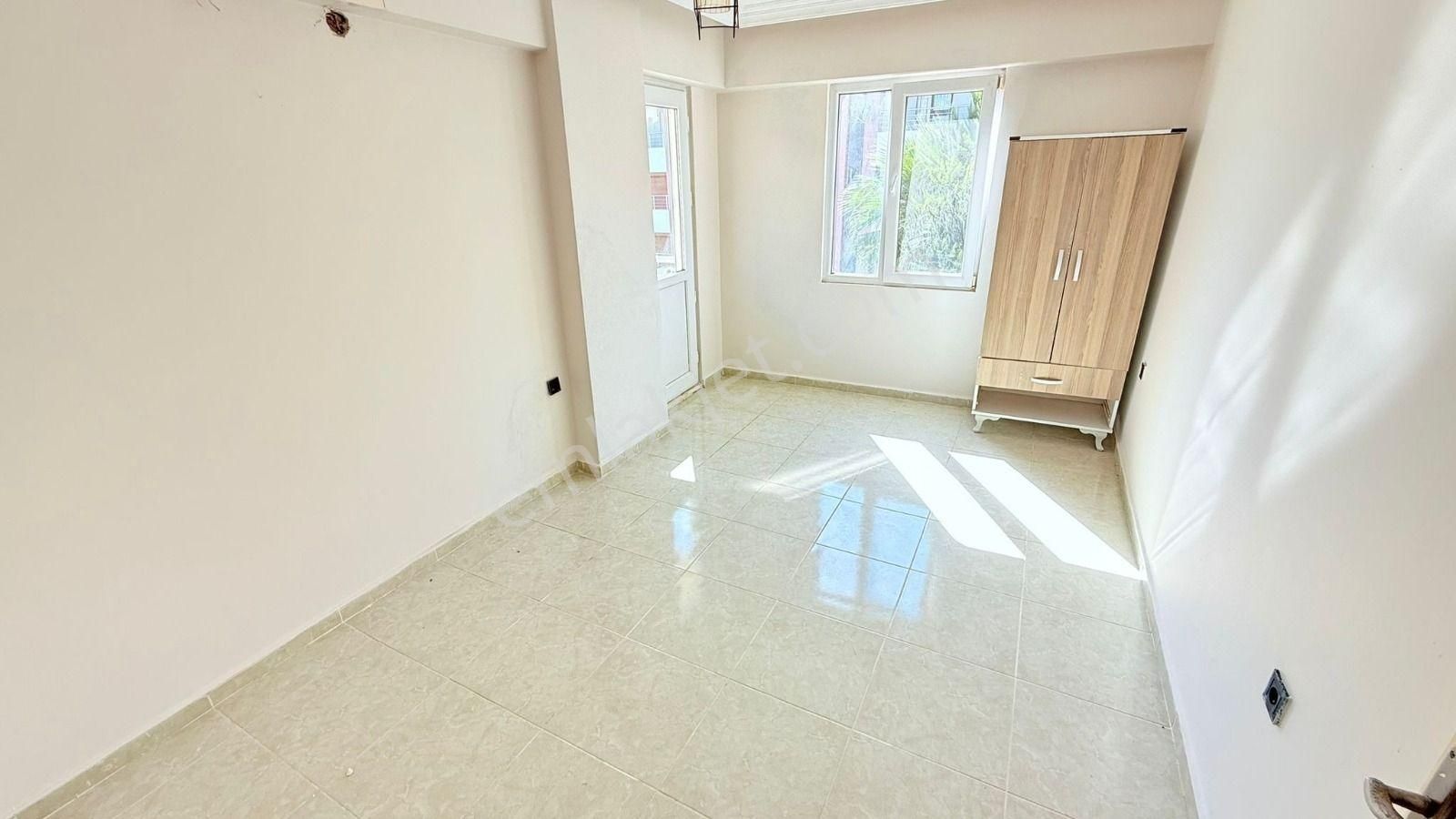 Didim Yeni Mahallede Ön Cephe 2+1 Daire - Görsel 14