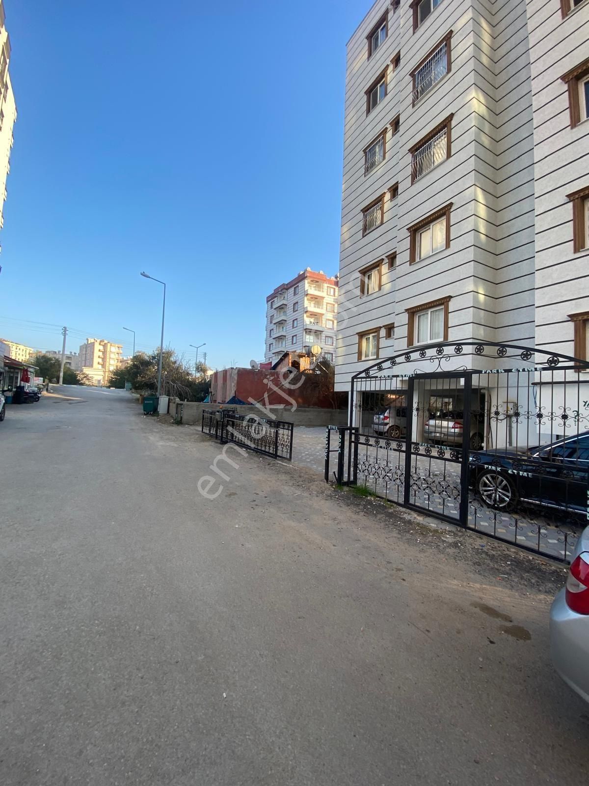 Sultan Emlak Gayrimenkul'den Satılık Daire Yumurtalık Devrişiye 3+1