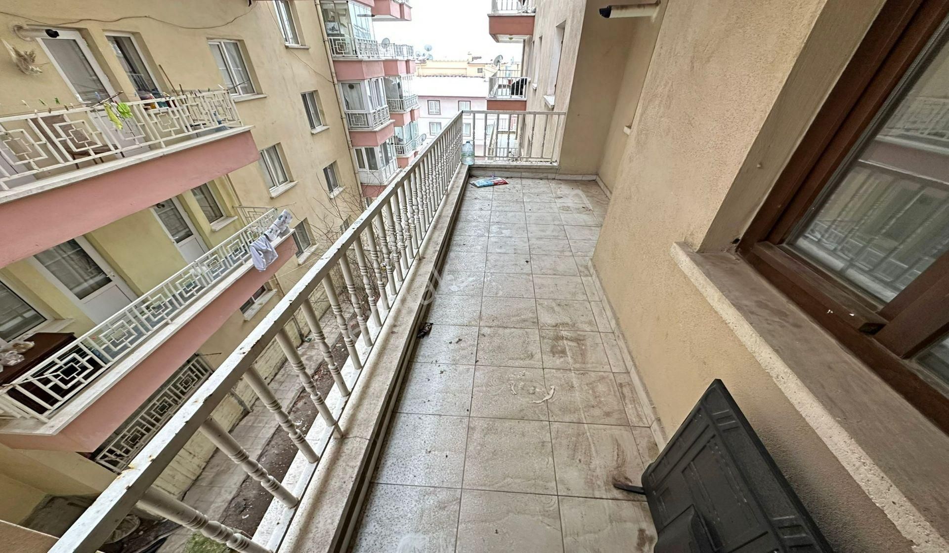 Bademlik 3+1 Altında Daire Var Geniş Balkonlu Uygun Fiyata - Görsel 7