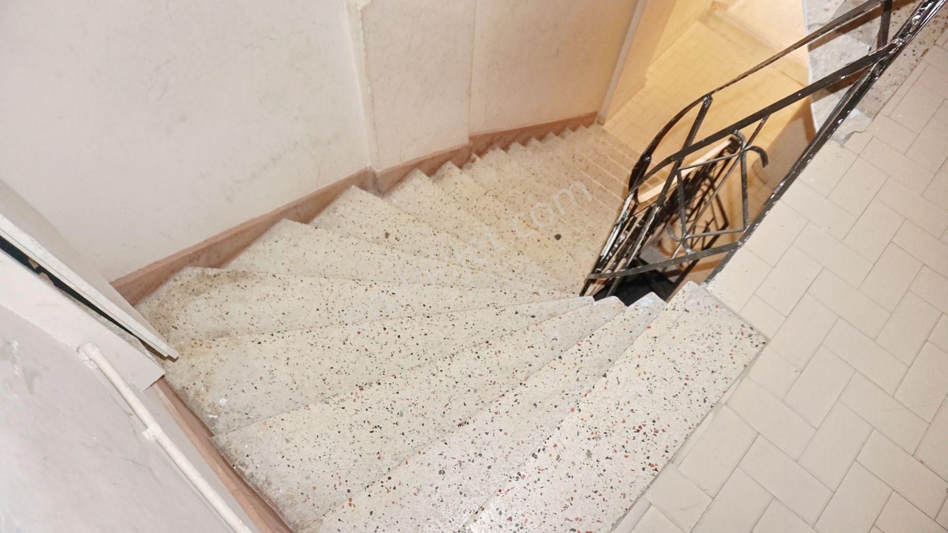 Meral R5766 Mantolamalı Binada 85 M2 Balkonlu 2+1 - Görsel 25