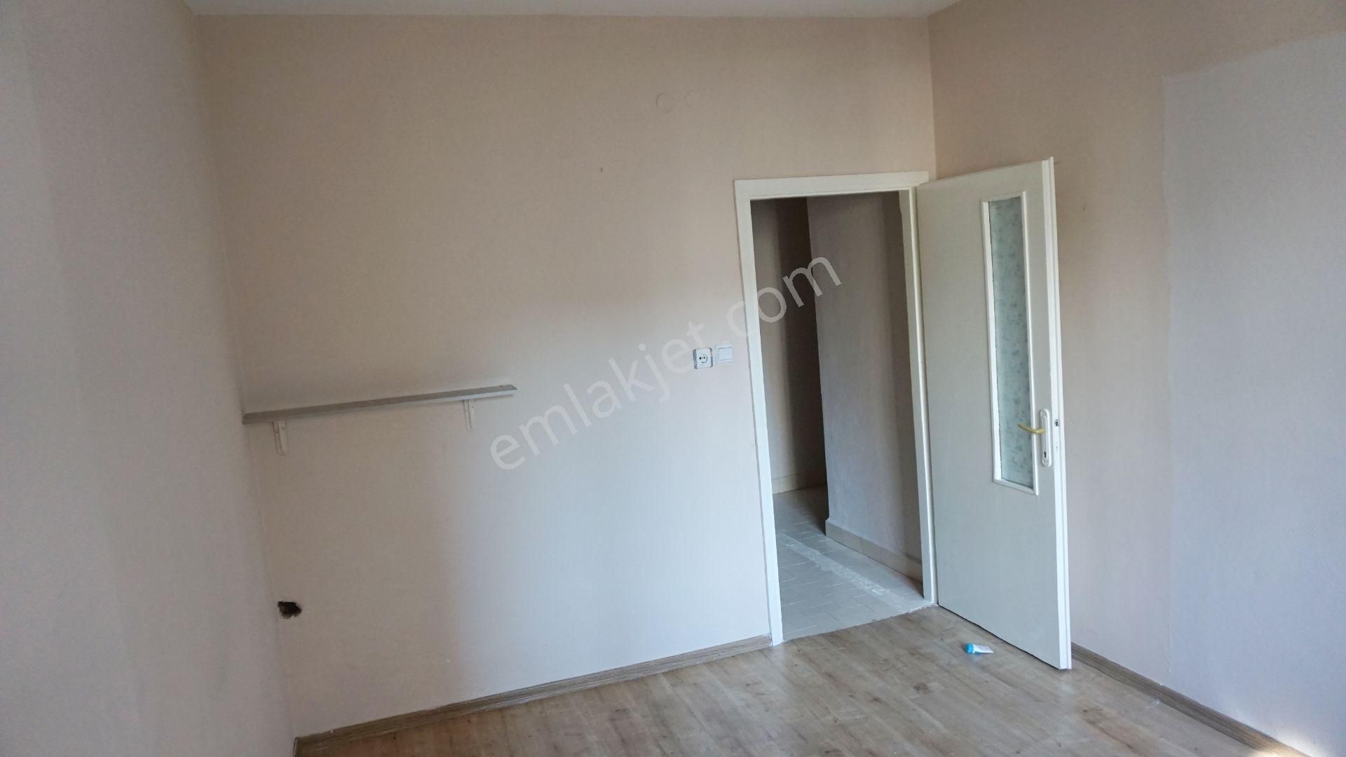 Meral R5766 Mantolamalı Binada 85 M2 Balkonlu 2+1 - Görsel 22