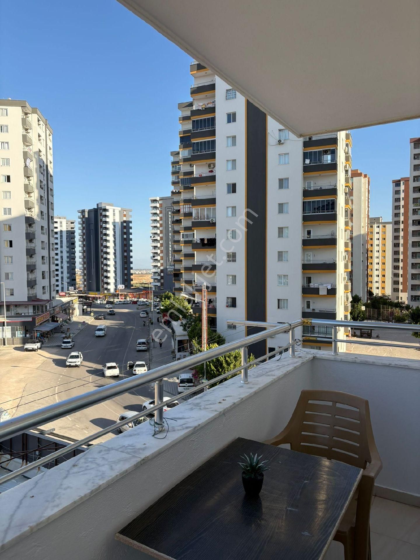 1+1 Eşyalı Kiralık Daire Cadde Üstü - Görsel 8