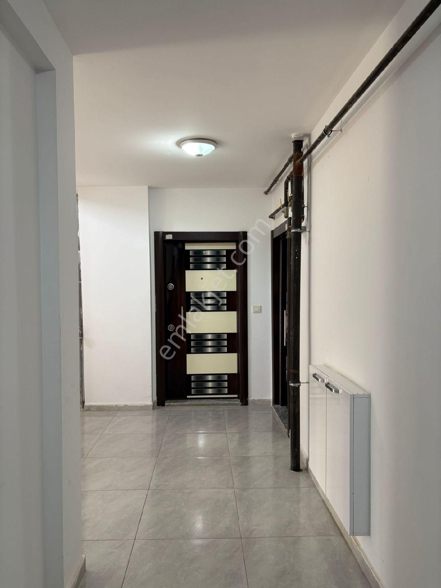 1+1 Eşyalı Kiralık Daire Cadde Üstü - Görsel 4