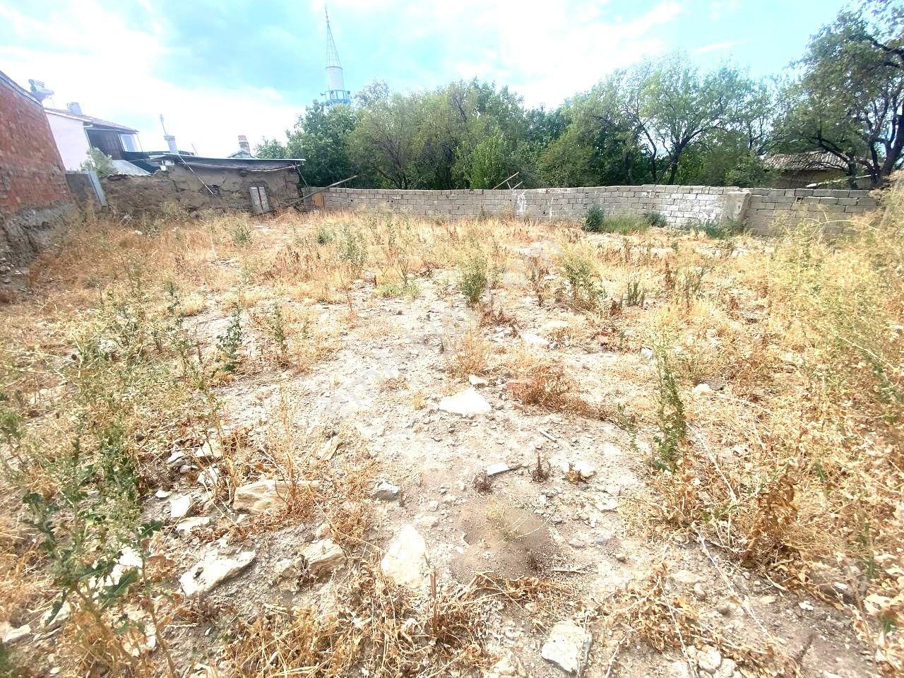 Aktiften Kızıklı'da Yatırımlığa Uygun 398 M2 K %25 İmaralı Satılık Arsa - Görsel 11