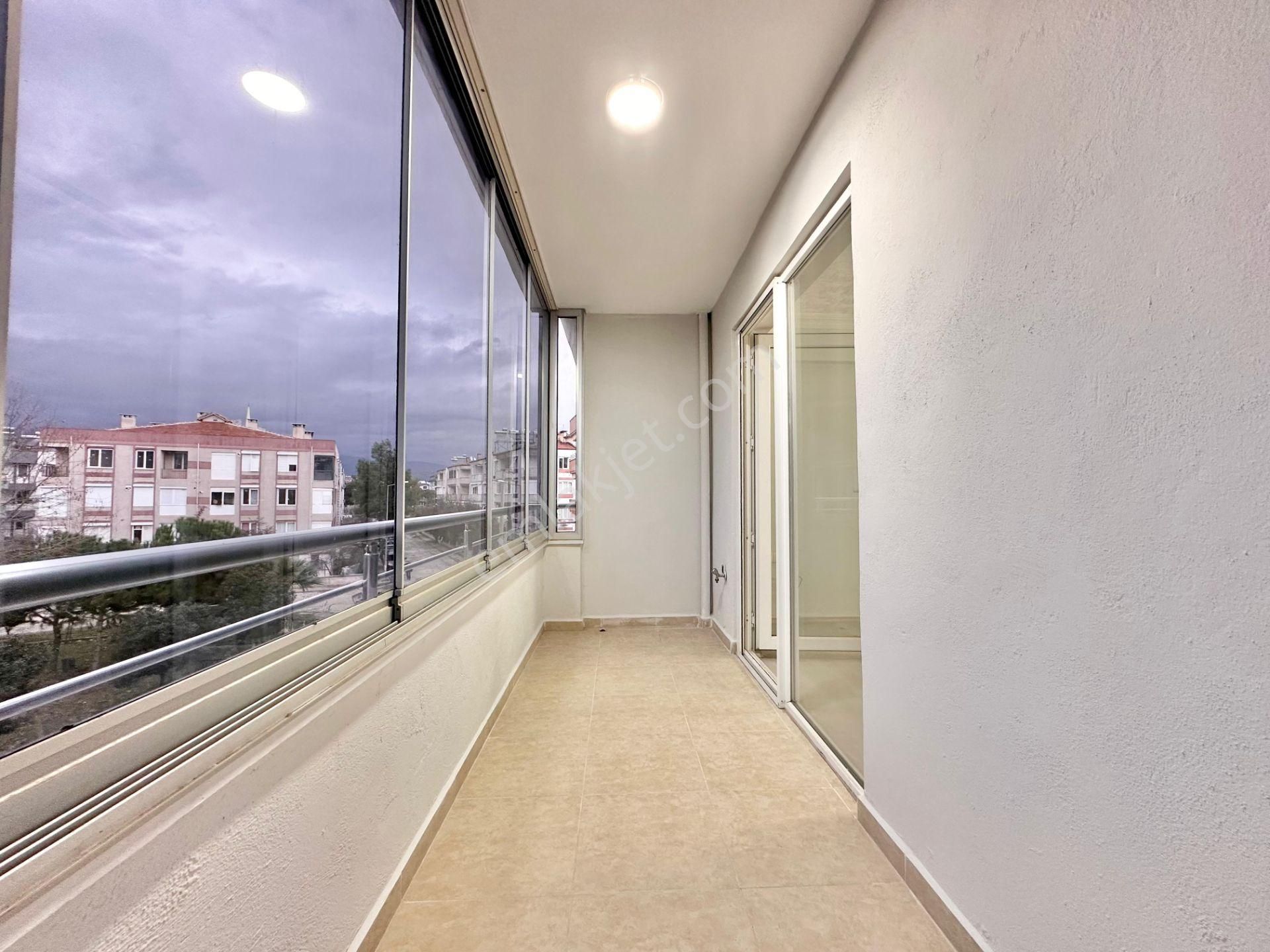 ꧁ay Emlaktan꧁akçay'da Kombili Ön Cephe Ayrı Mutfaklı 2+1 Daire - Görsel 29