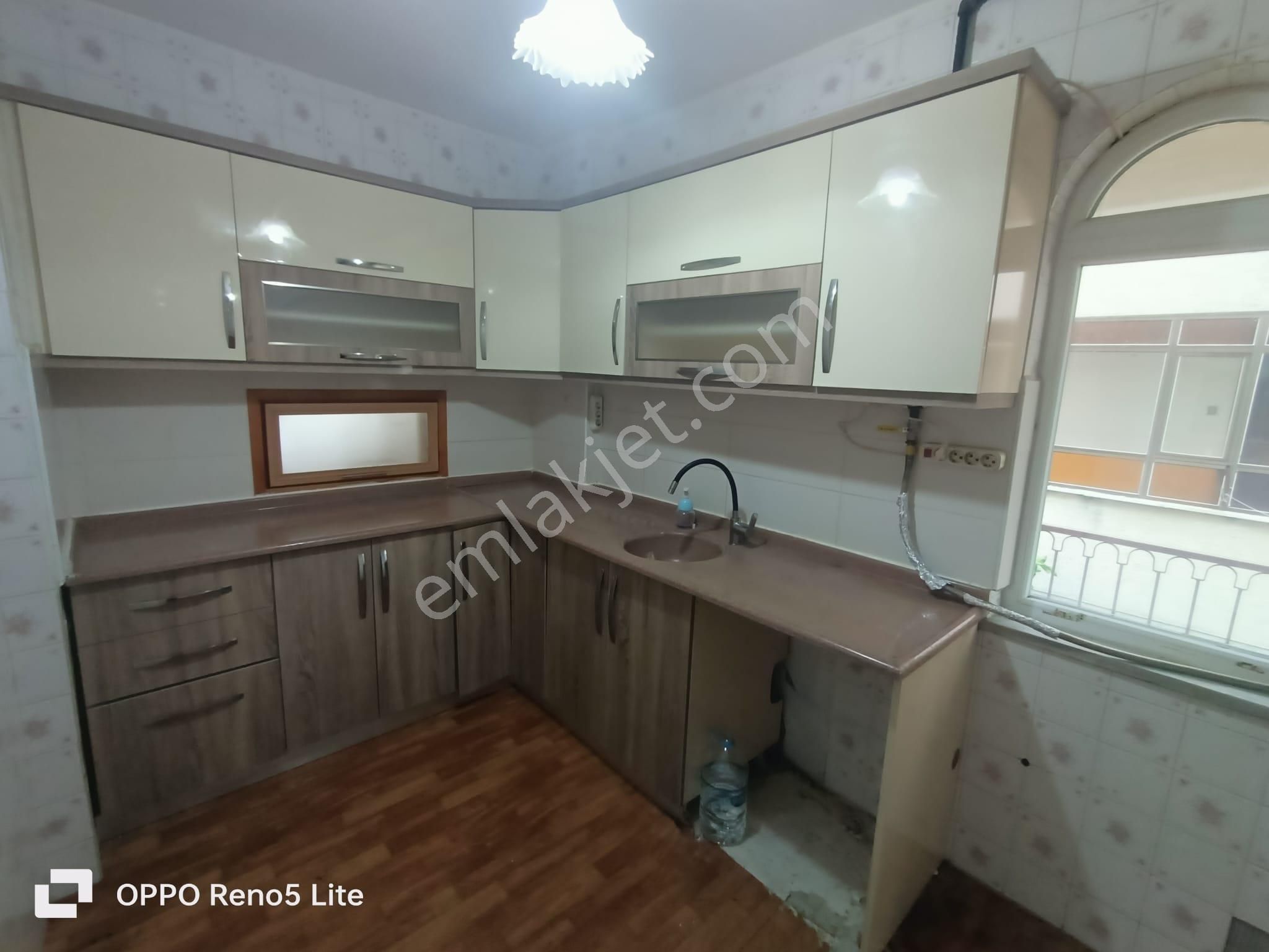 Buse Emlaktan Altınkumda Pazar Pazarı İçerisinde 2+1 Kiralık Daire - Görsel 2