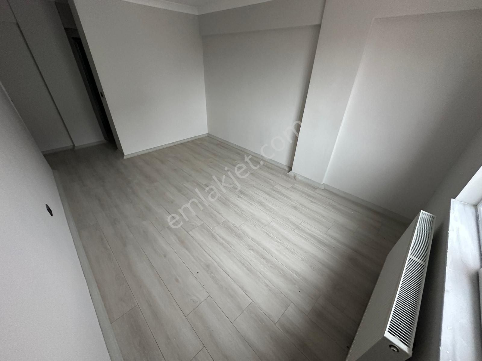 Sincan Yenikentte Satılık 4+1 Sıfır Daire Geniş Merkezde - Görsel 17