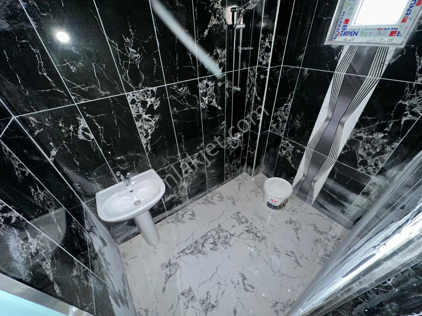 Sincan Yenikentte Satılık 4+1 Sıfır Daire Geniş Merkezde - Görsel 22