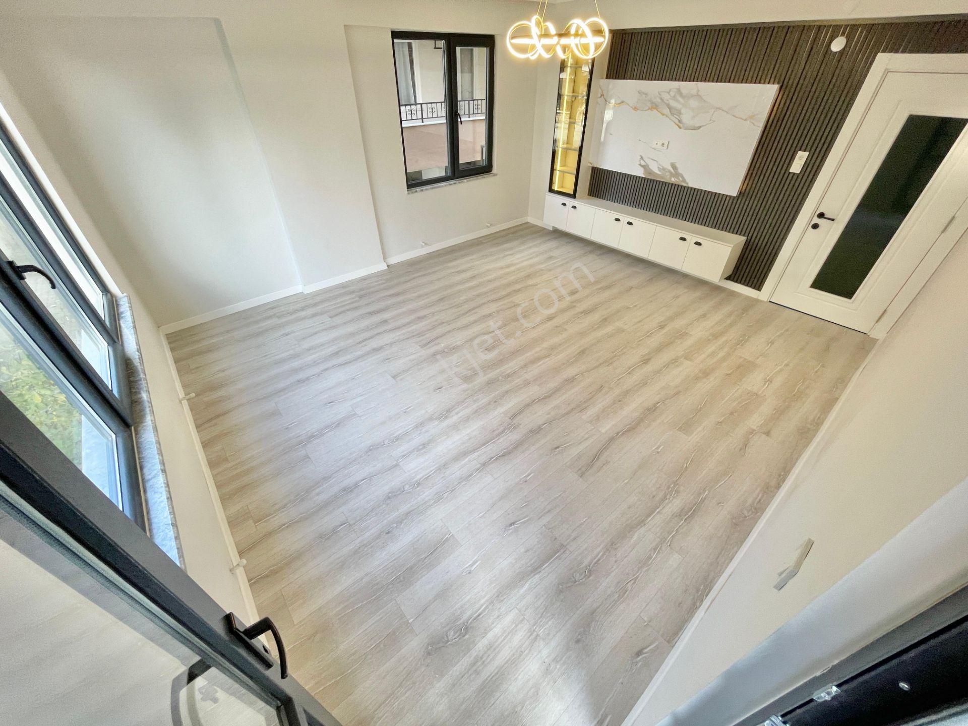 Berkay Demirel'den Altınkumda Ayrı Mutfak Ön Cephe 3+1 Daire - Görsel 9