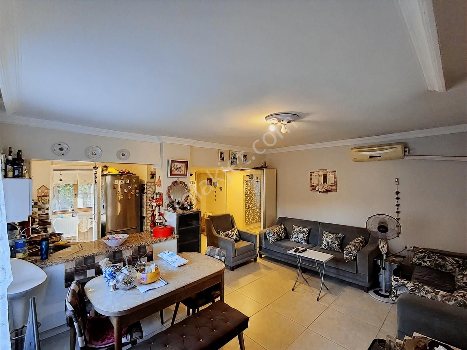 Ayvalık Küçükköy Havuzlu Sitede Satılık Villa - Görsel 6