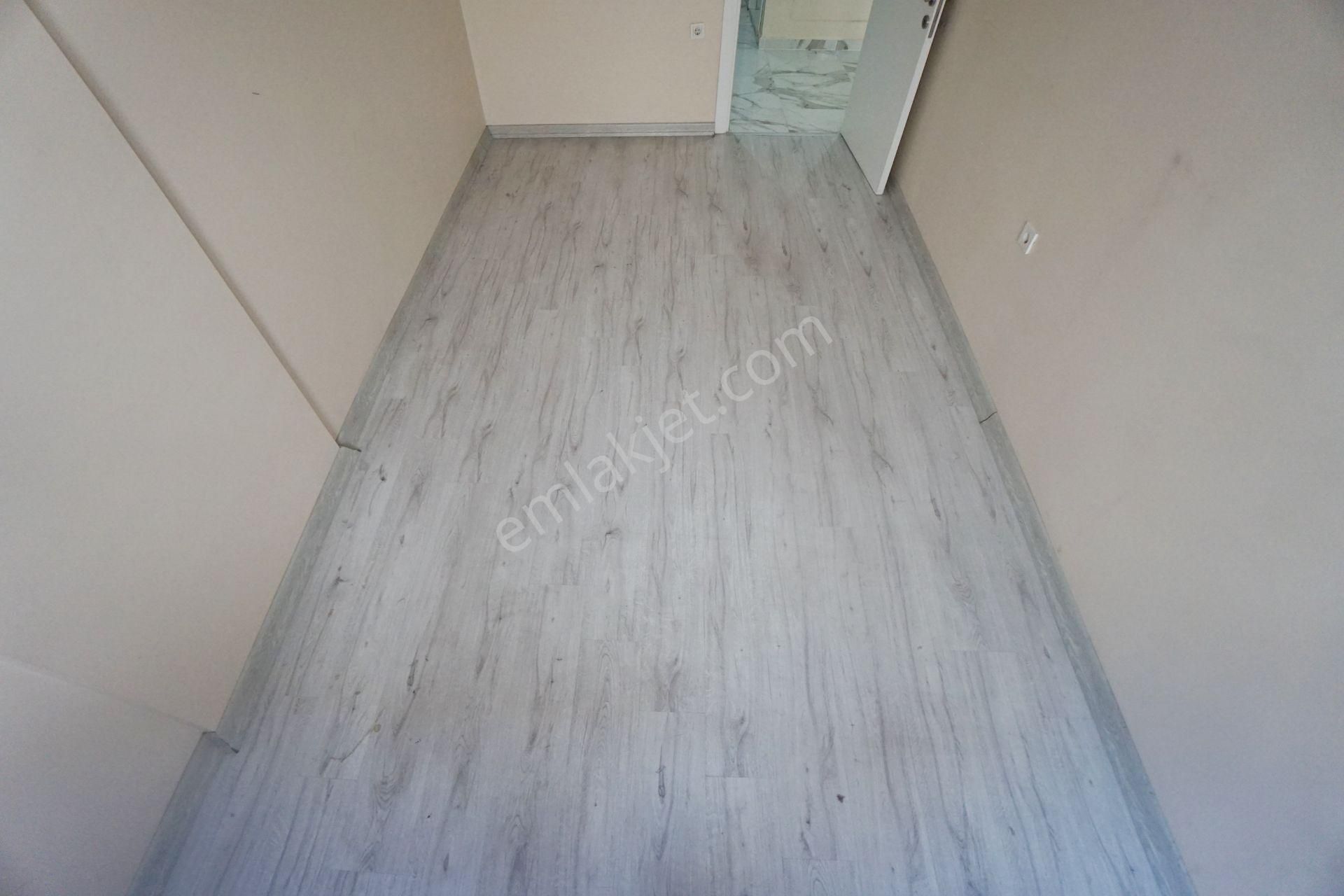 Meral R6196 Aşık Veysel Cd Yeni 5 Yaş Ankastreli Balkonlu Kapalı Otoparklı 2+1 - Görsel 25