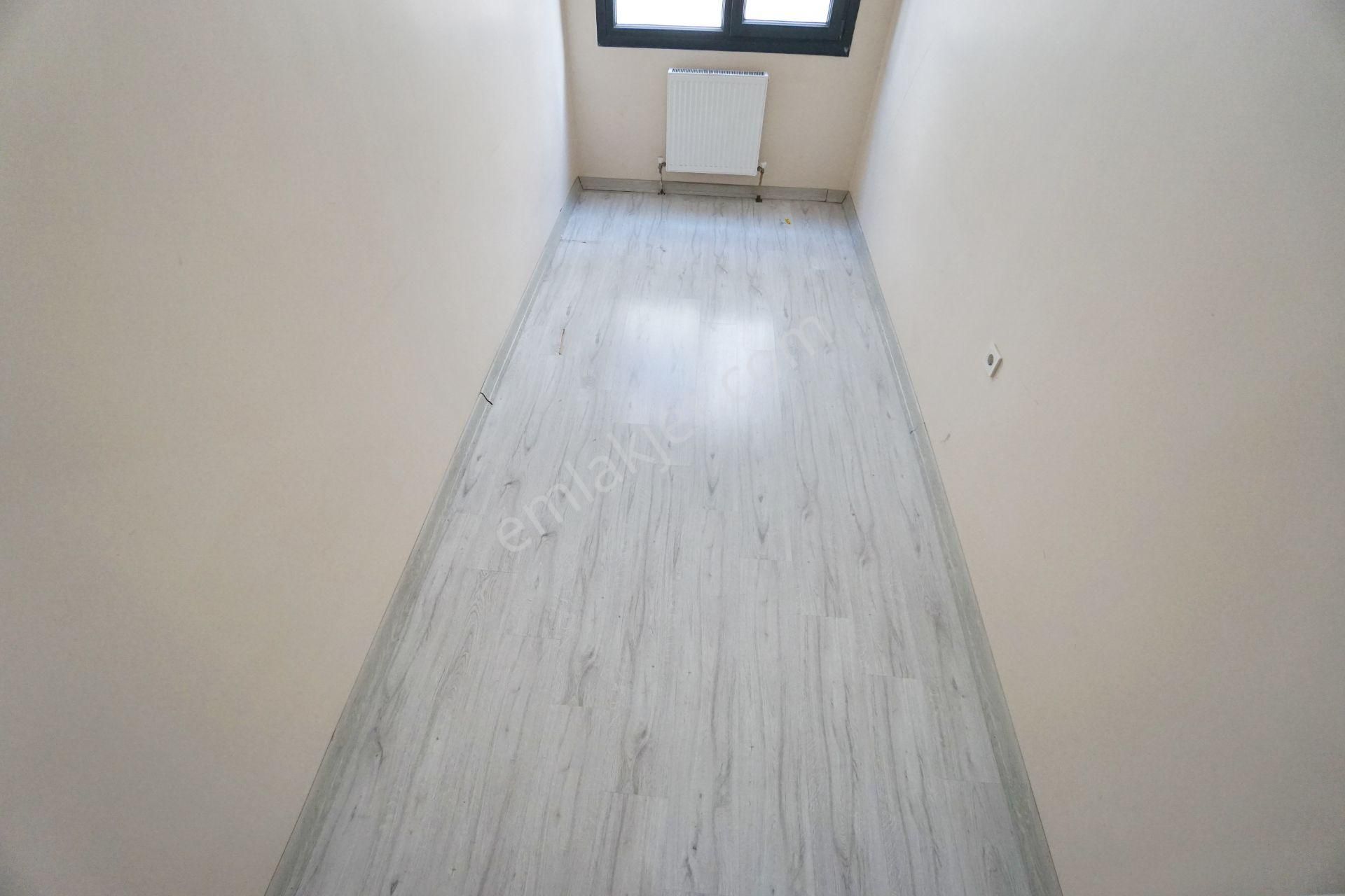 Meral R6196 Aşık Veysel Cd Yeni 5 Yaş Ankastreli Balkonlu Kapalı Otoparklı 2+1 - Görsel 19