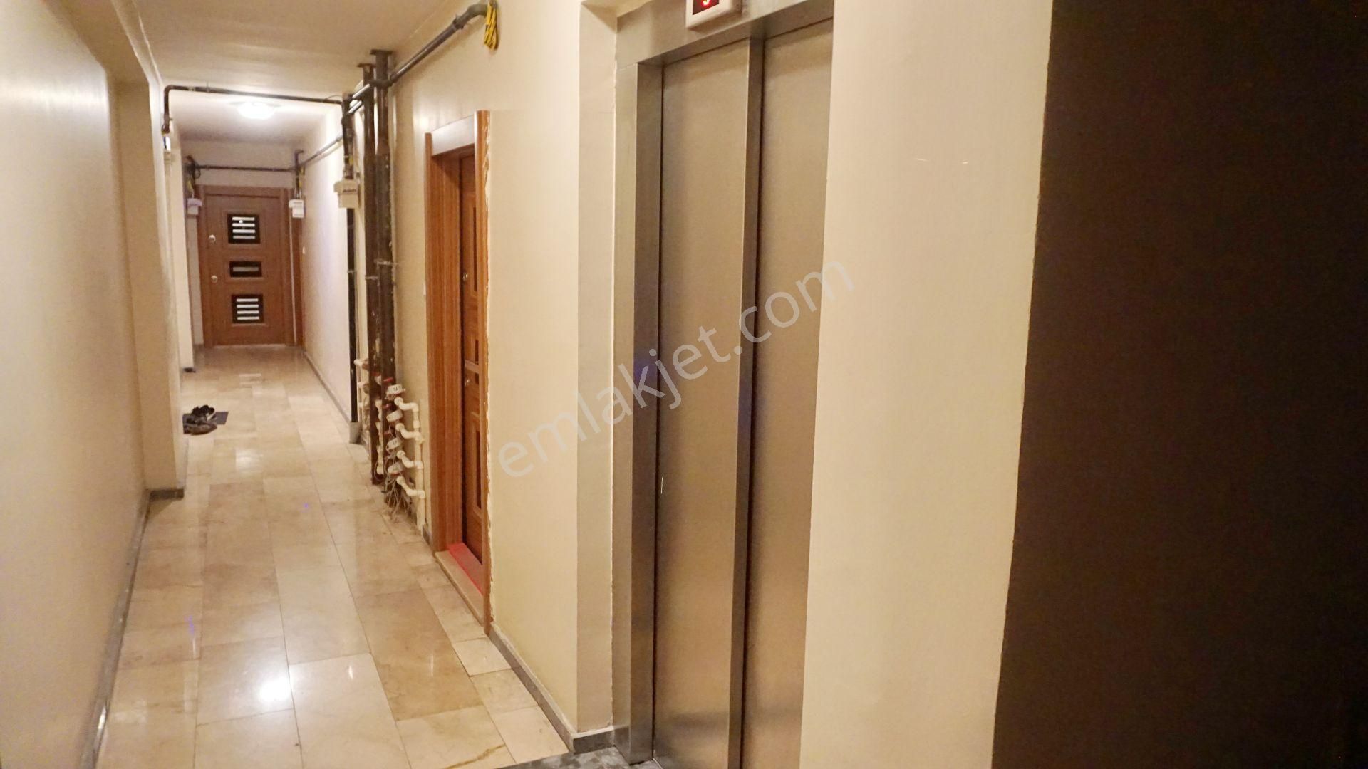 Meral R6196 Aşık Veysel Cd Yeni 5 Yaş Ankastreli Balkonlu Kapalı Otoparklı 2+1 - Görsel 29